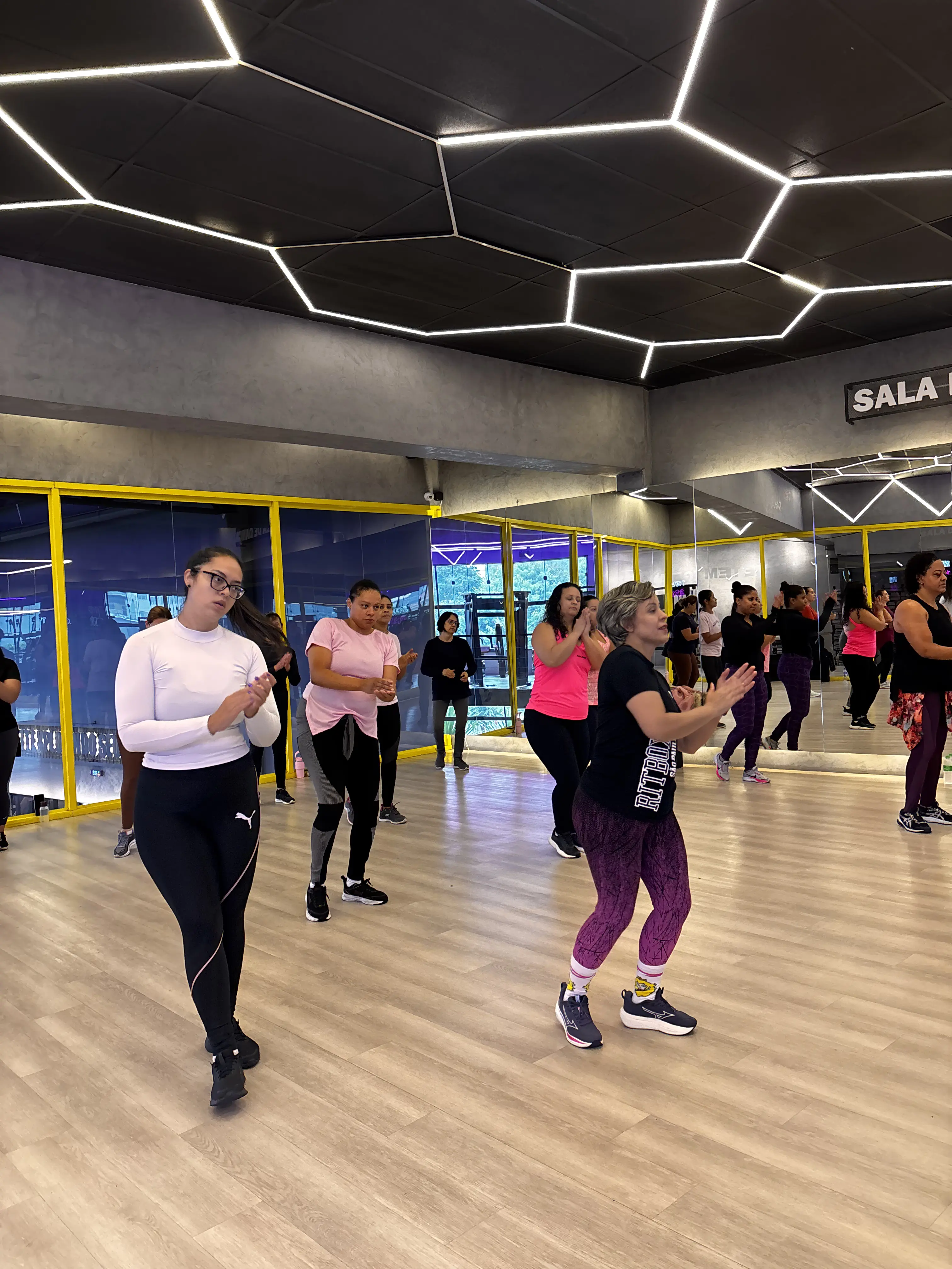 Ritbox na TNTFIT